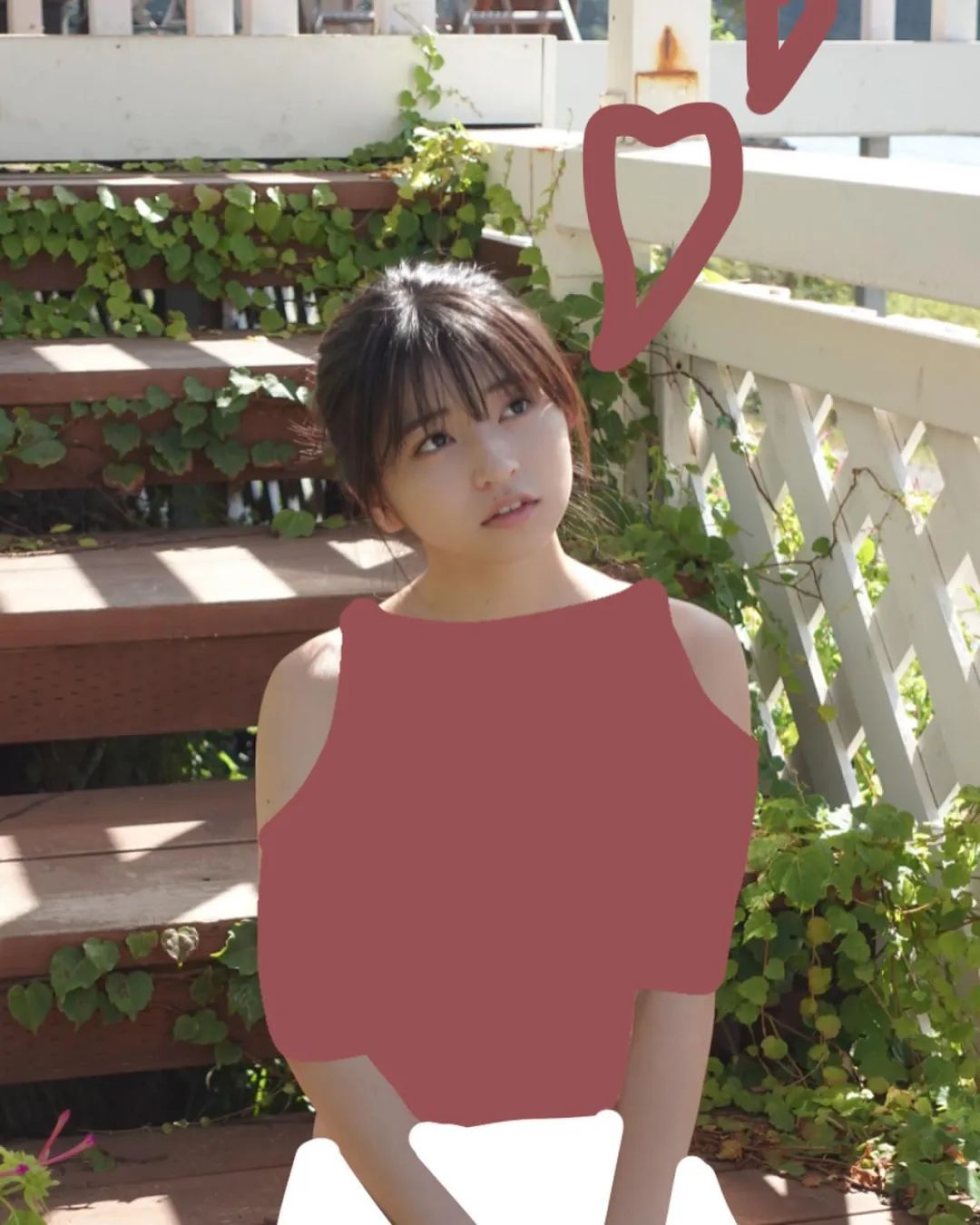 日本 17 岁高中生偶像&透明系美少女佐佐木穗香