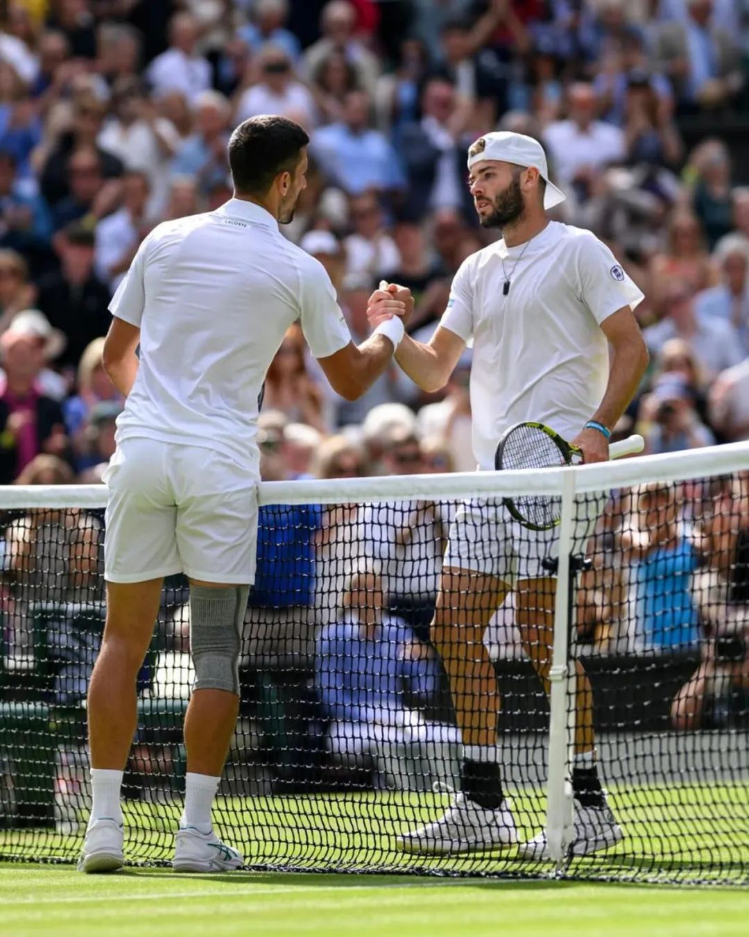 网坛巨星 Novak Djokovic，白袜的体育生以其独特的魅力-街拍look