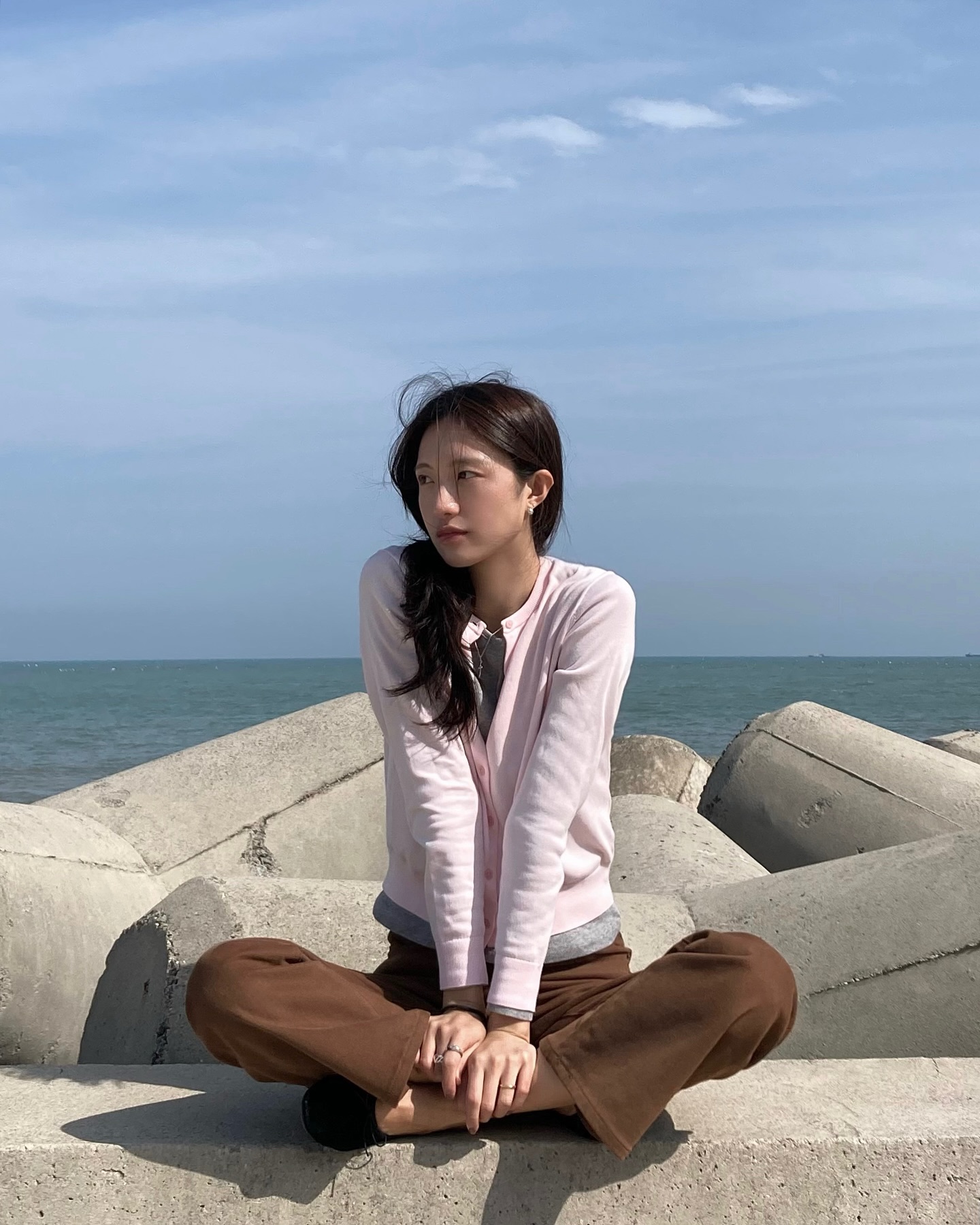 人间水蜜桃！韩国小姐姐穿搭绝美长腿绝了