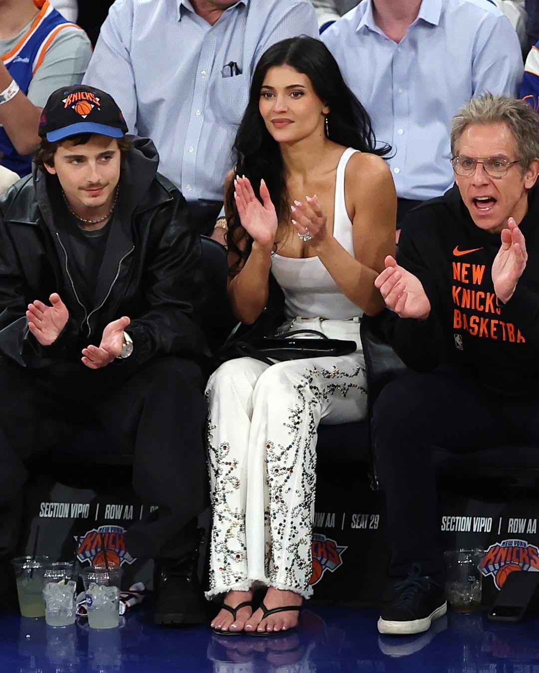 极品小黑裙！这身材比命还长