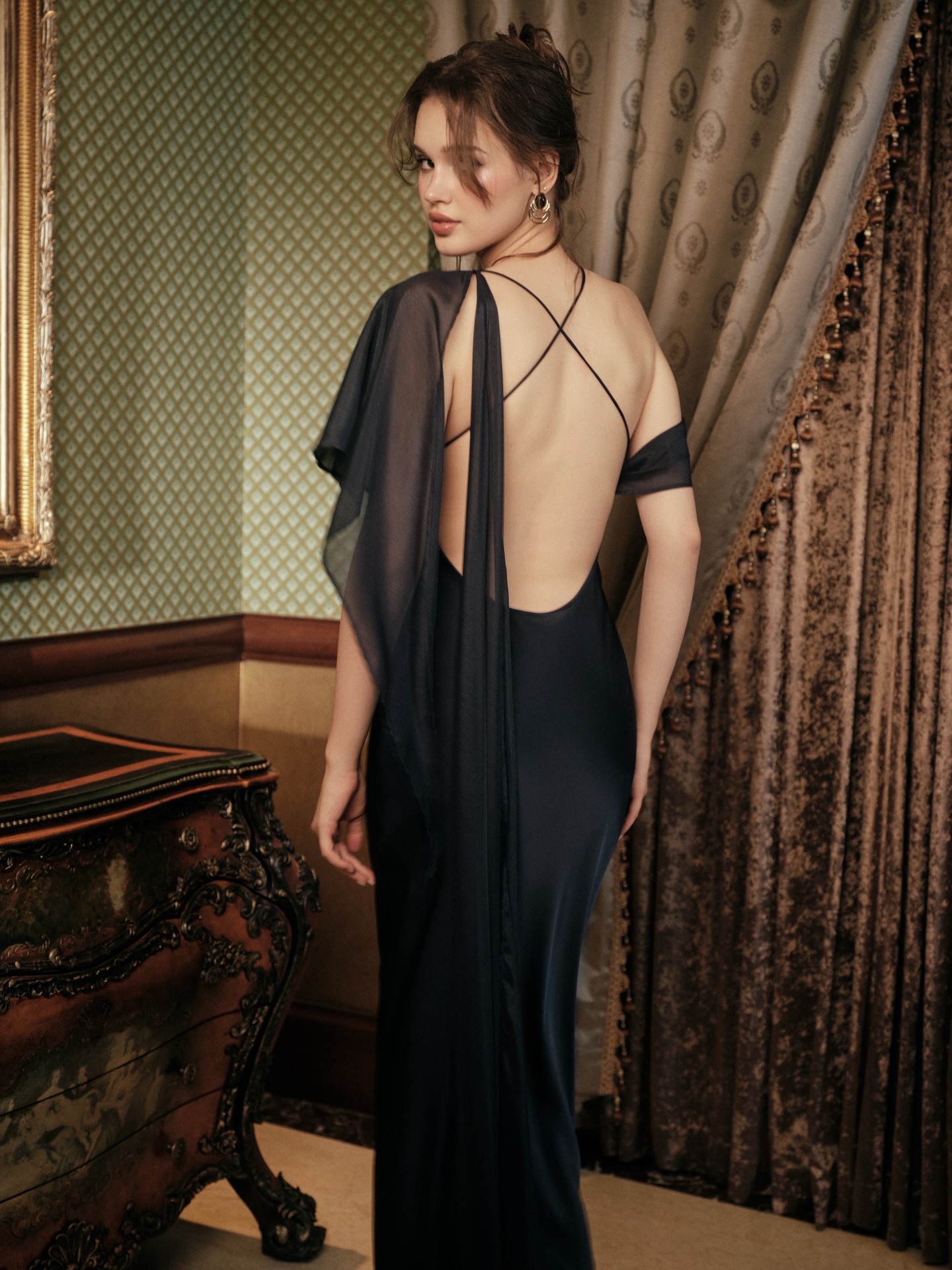 法式优雅连衣裙穿搭，气质拉满-街拍look