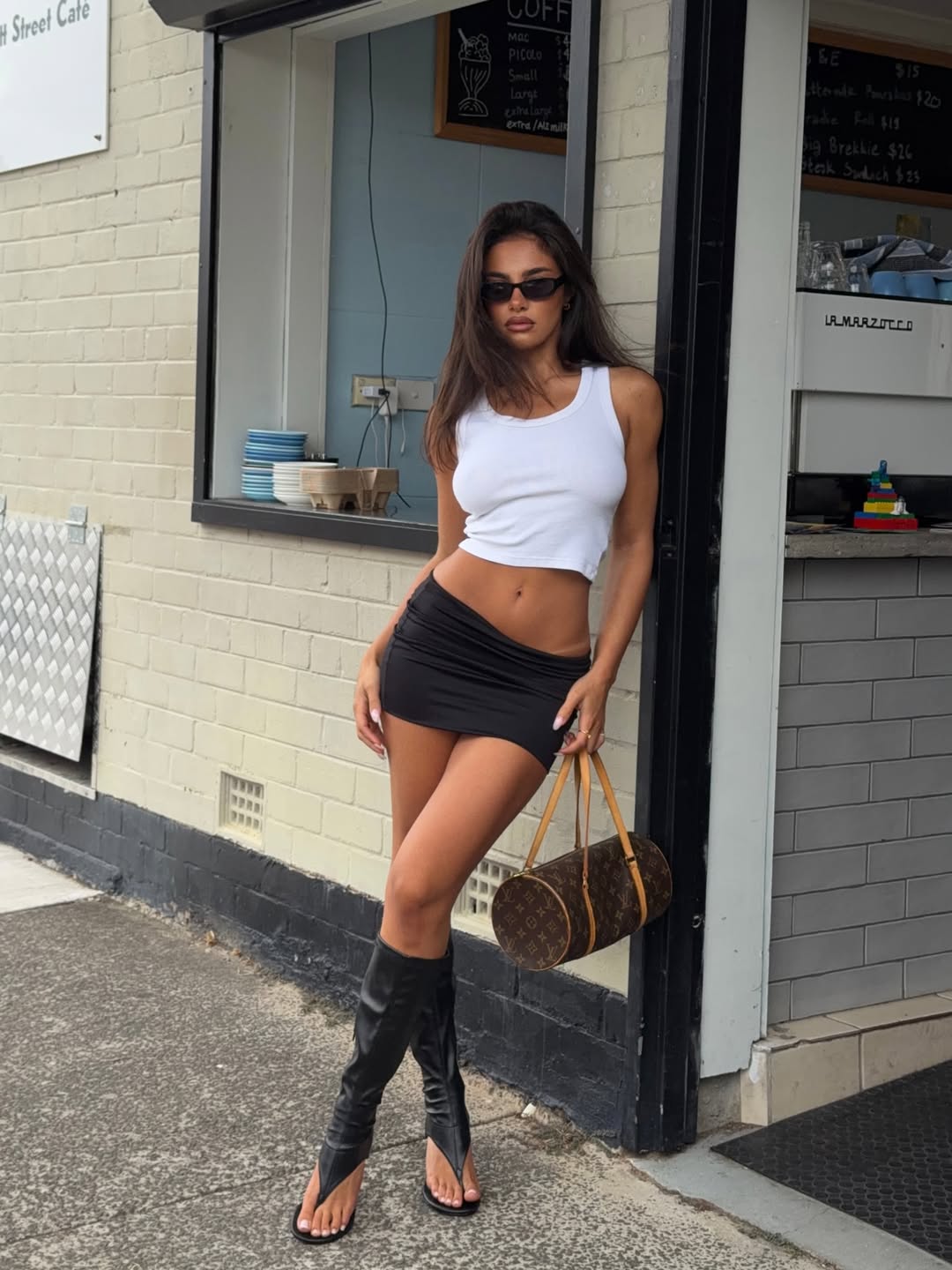 绝了！时尚穿搭，这身材我馋了……