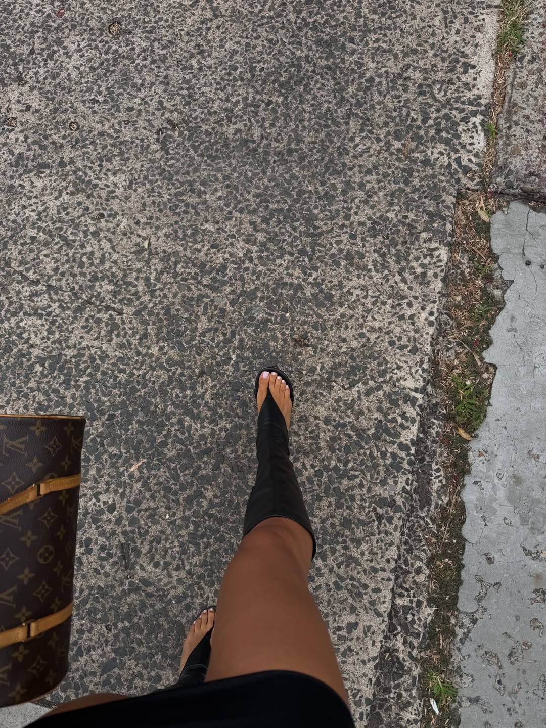 绝了！时尚穿搭，这身材我馋了……