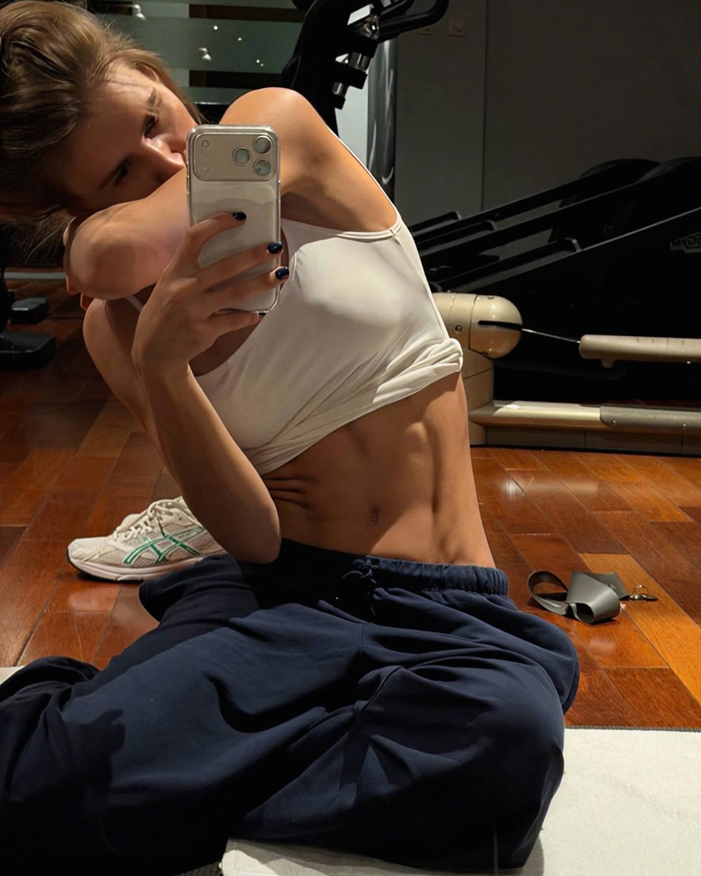 修身穿搭，身材曲线完美！酷爱肚皮舞！这个我是真喜欢