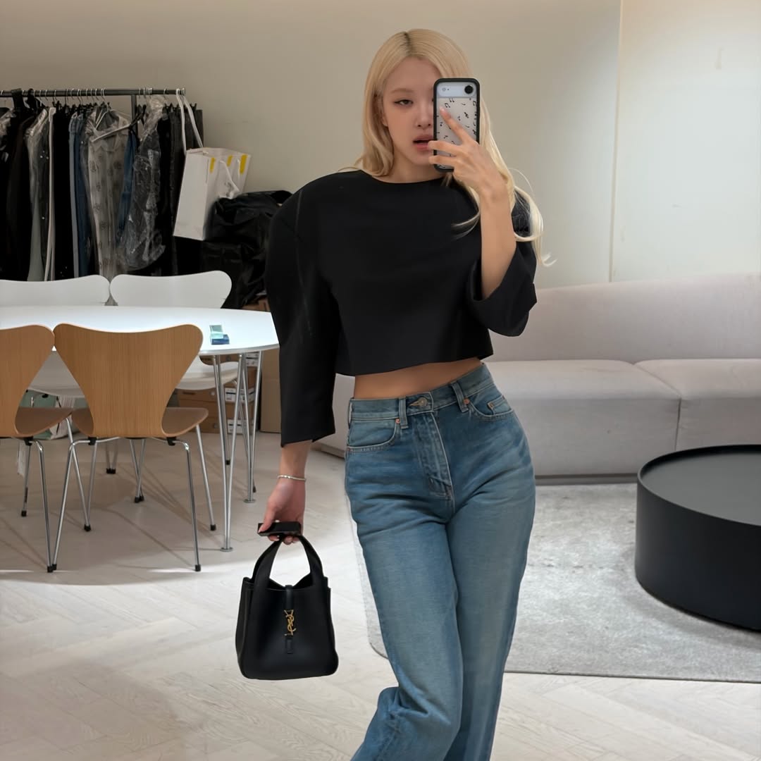 时尚穿搭街拍Look，女人味绝了！-街拍look