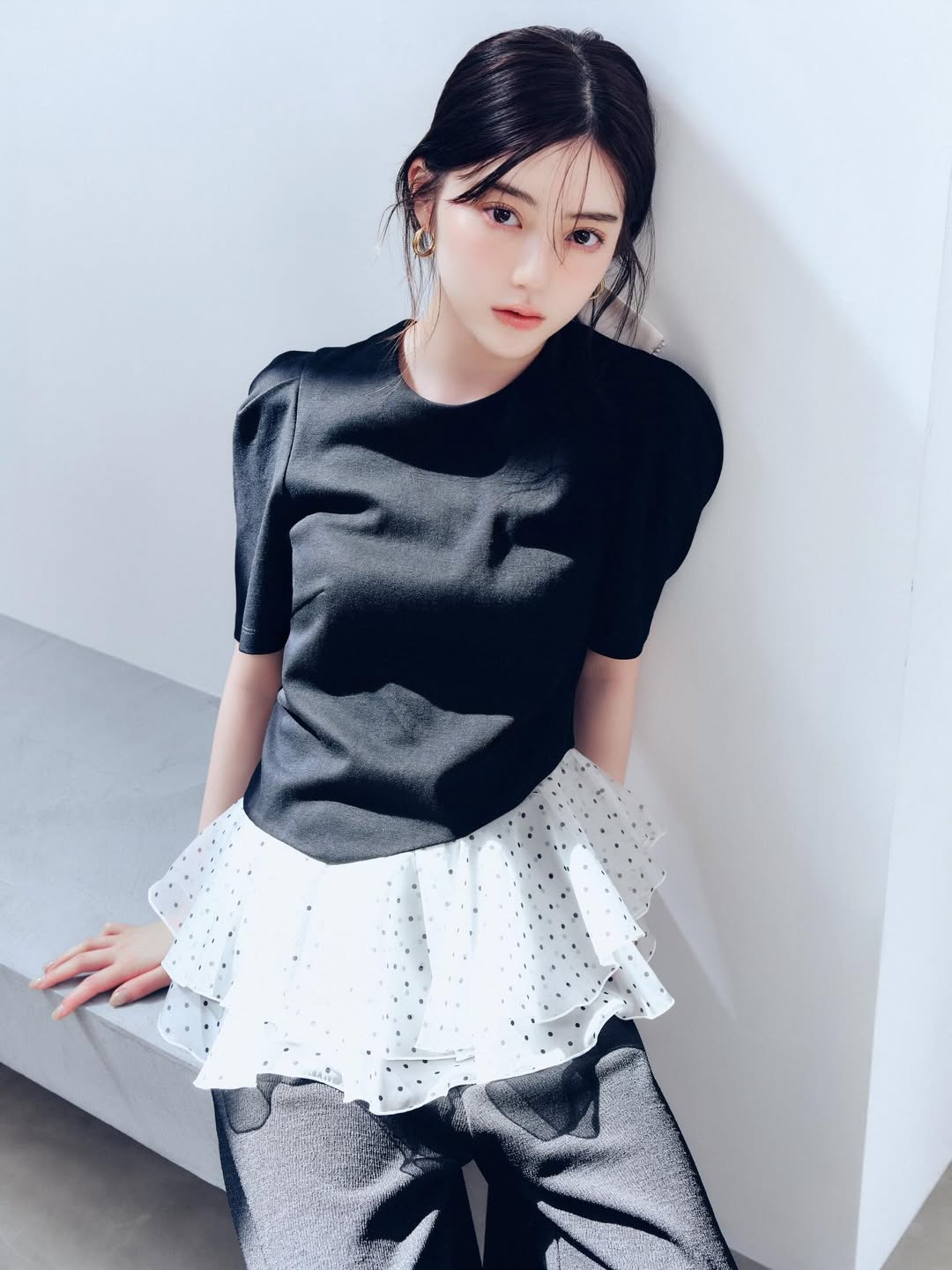 Nakano.Ena 白色全系紧身骑行装备配牛仔帽-街拍look
