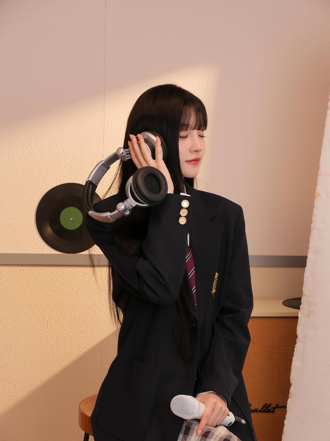 韩系学院风制服简约白衬衫，文艺学姐标配-街拍look