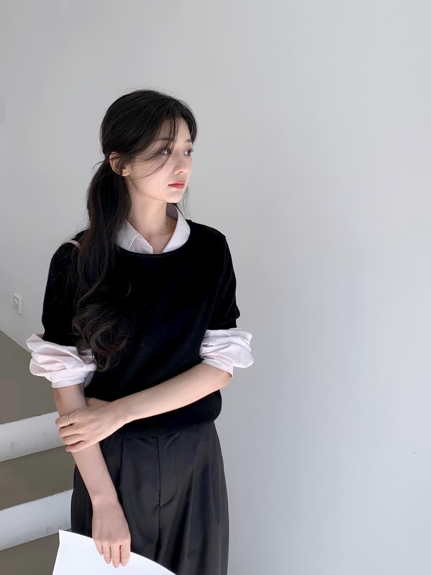 imjoo黑色丝绒上衣叠白衬衫，通勤优雅穿搭